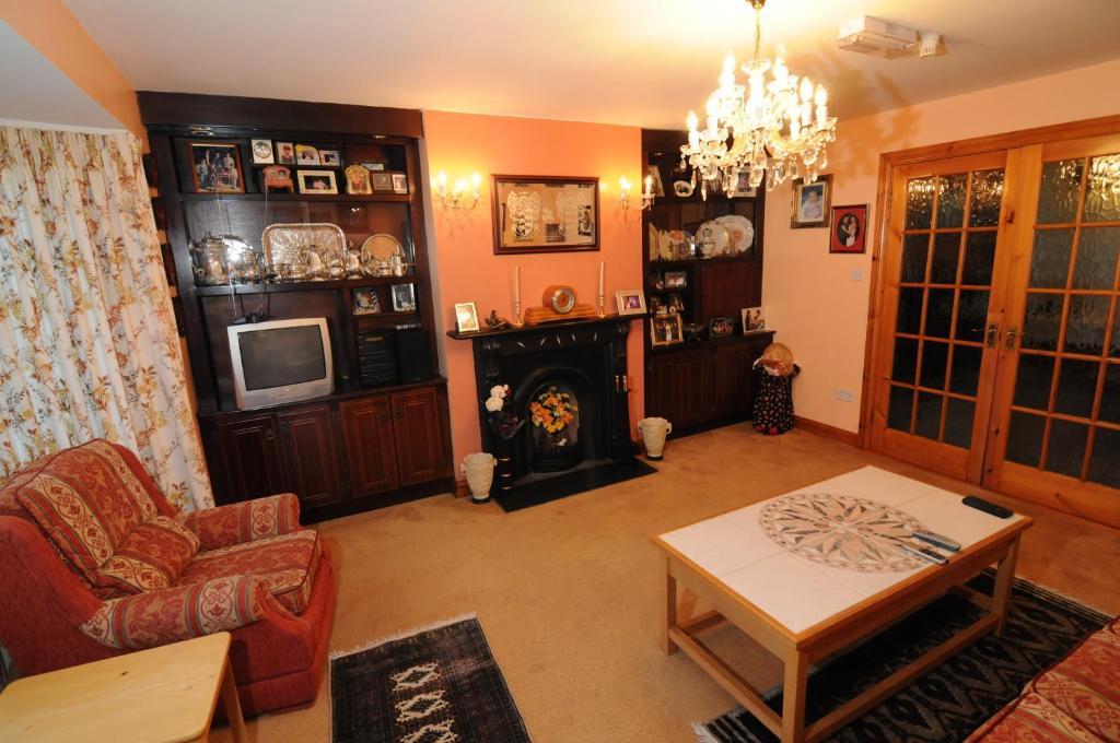 Bunratty Arms B&B المظهر الخارجي الصورة